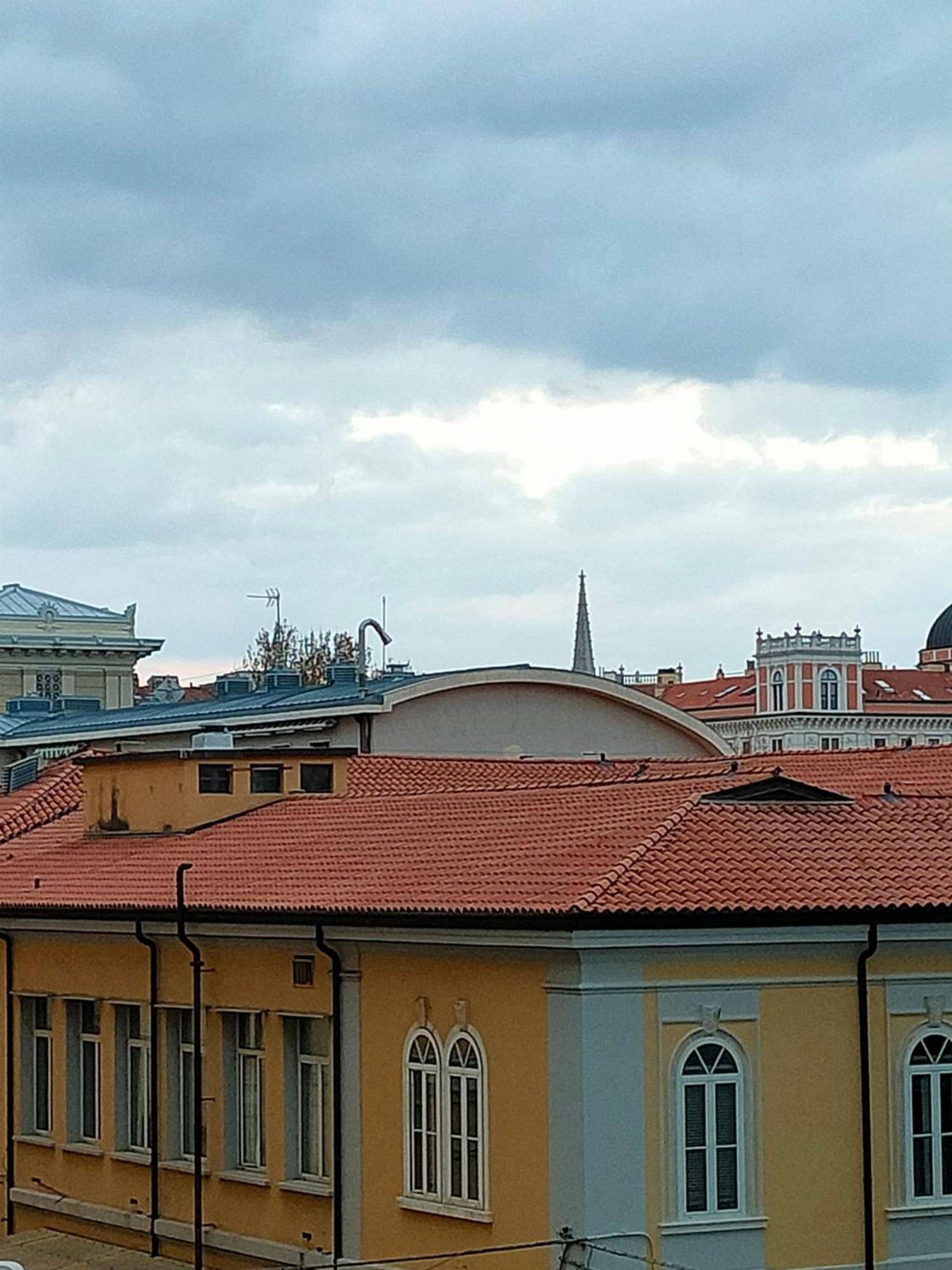 Trieste Living Eksteriør bilde